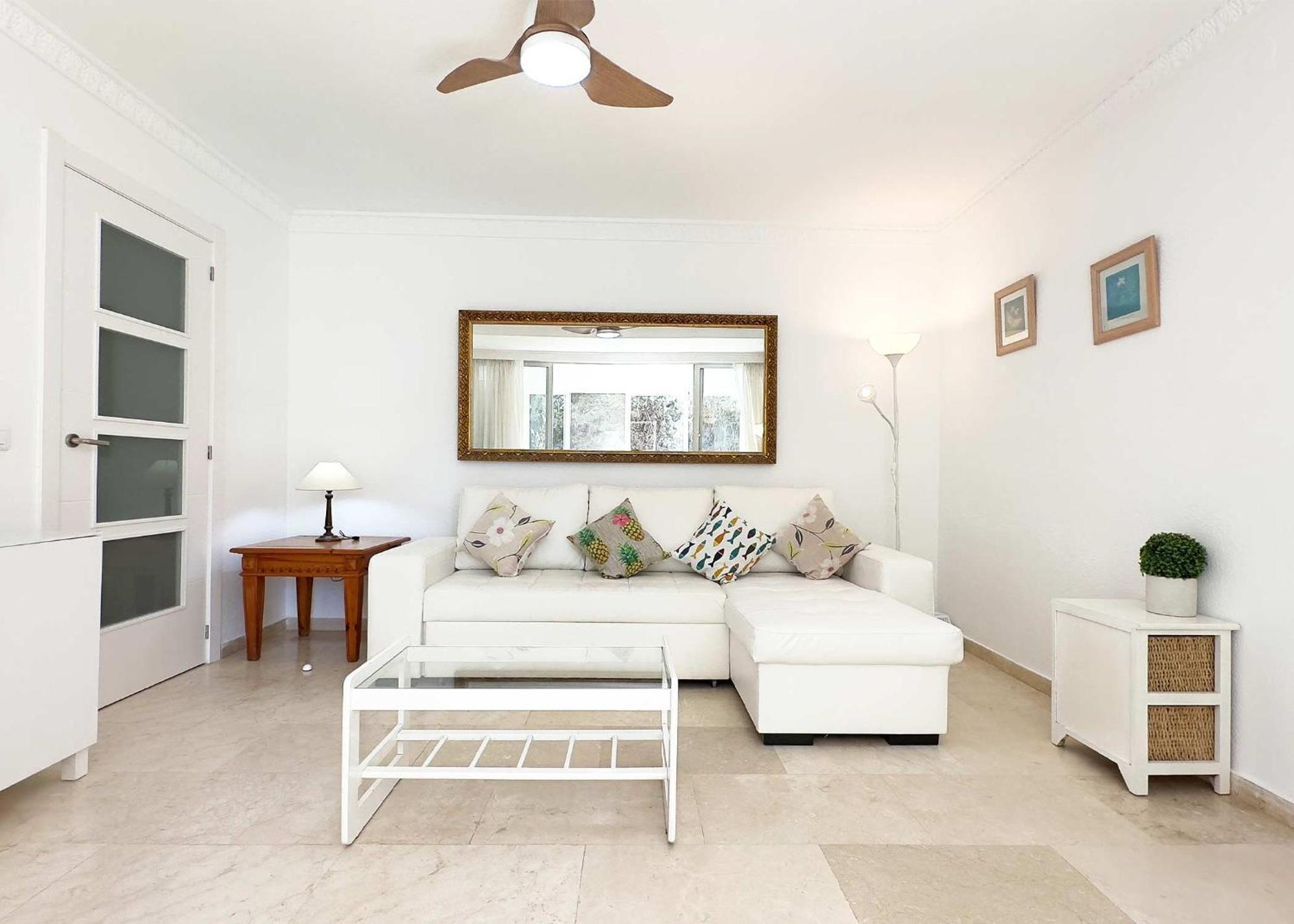 1 Bedroom Apartment Second Line Beach- Parque Marbella Building Bagian luar foto